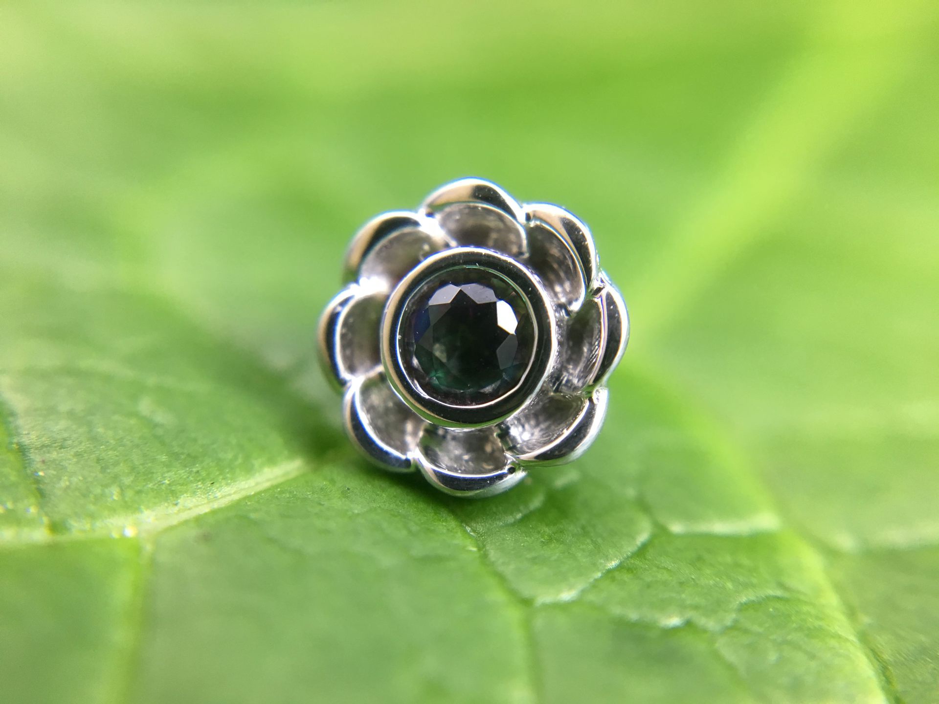 BVLA Threaded End Water Lily